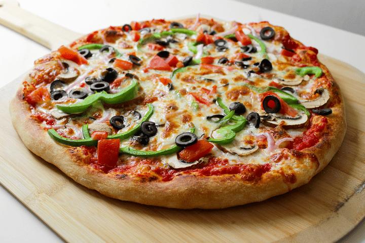 Pizza KALAMATA